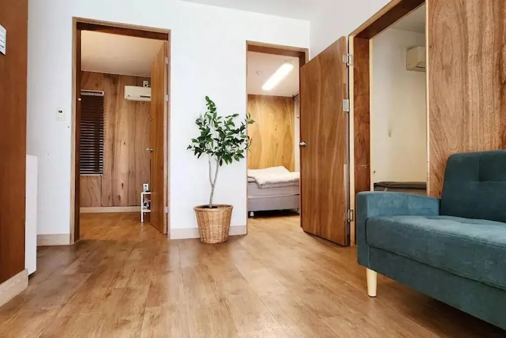 K-12 Hongdae 7Min #Sinchon 6Min Apartment Seoul