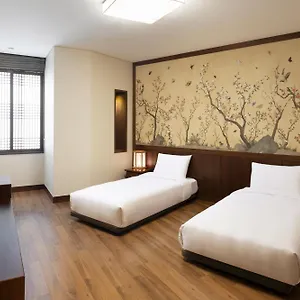 Ibis Ambassador Myeongdong מלון